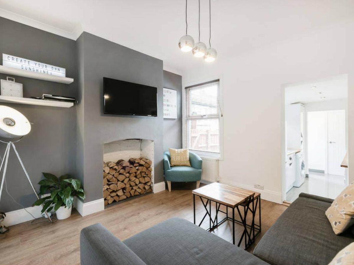Cambridge House - Modern 2 Bedroom House, Close To Luton Airport & Town Centre Exterior foto